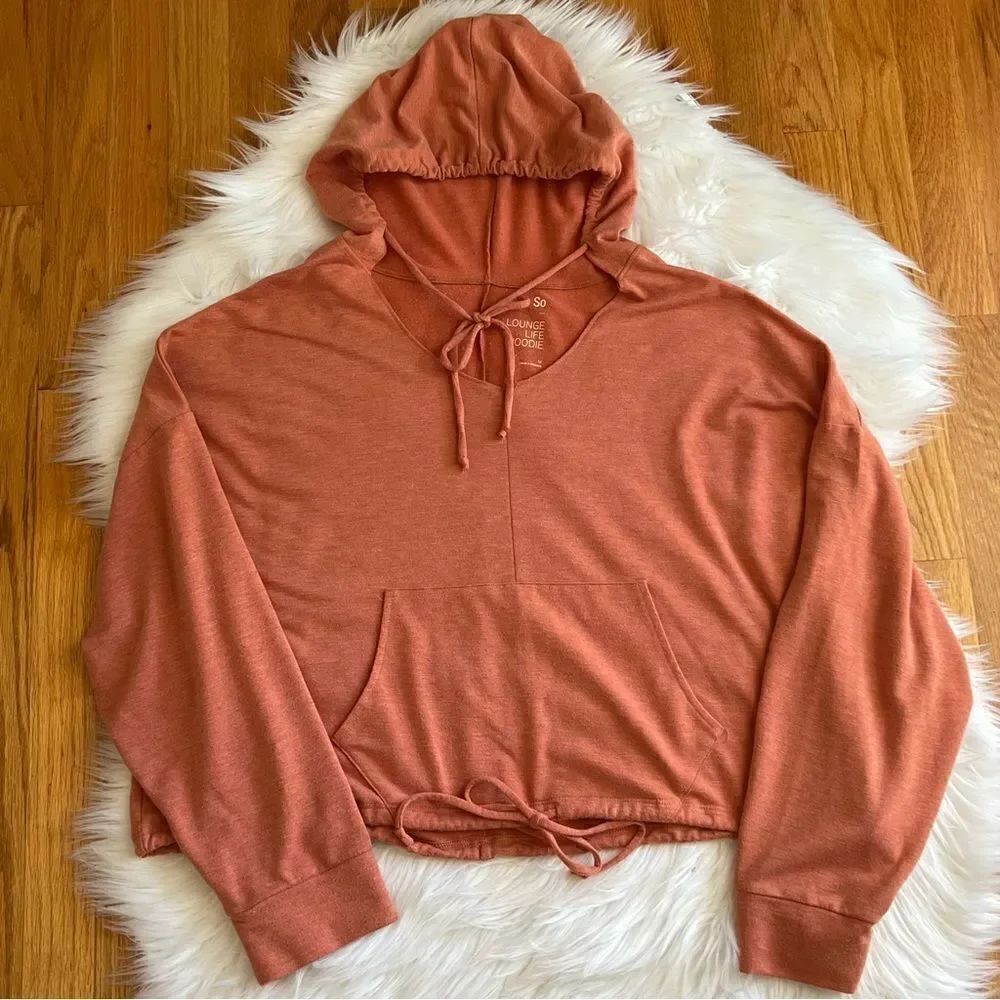 Women’s SO Lounge Life Hoodie Size Medium